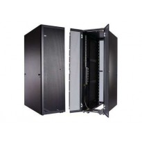 IBM ExpSell S2 42U Rack Cabinet (with front   rear doorsside panels Stabilizer) HxWxD: 1999x605x1000 mm 125 kg (max. load 907 kg) (93074RX)